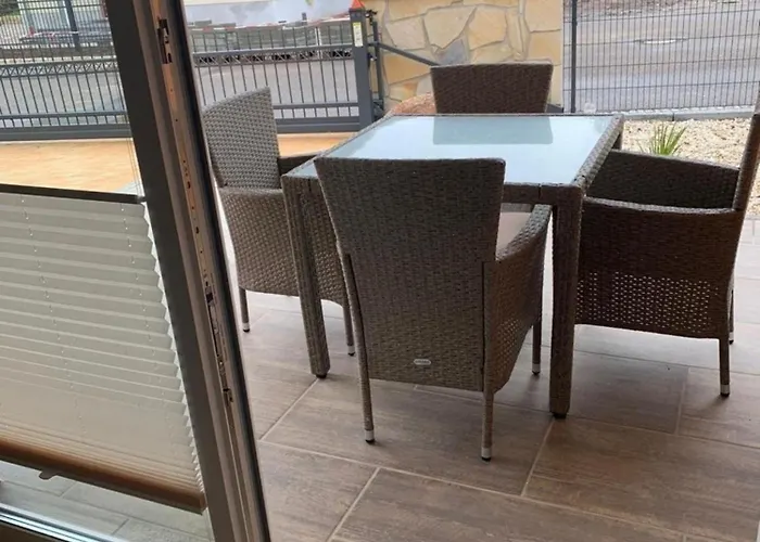 Appartement Linke Im Seestern In 06249 Muecheln Grossrudestedt